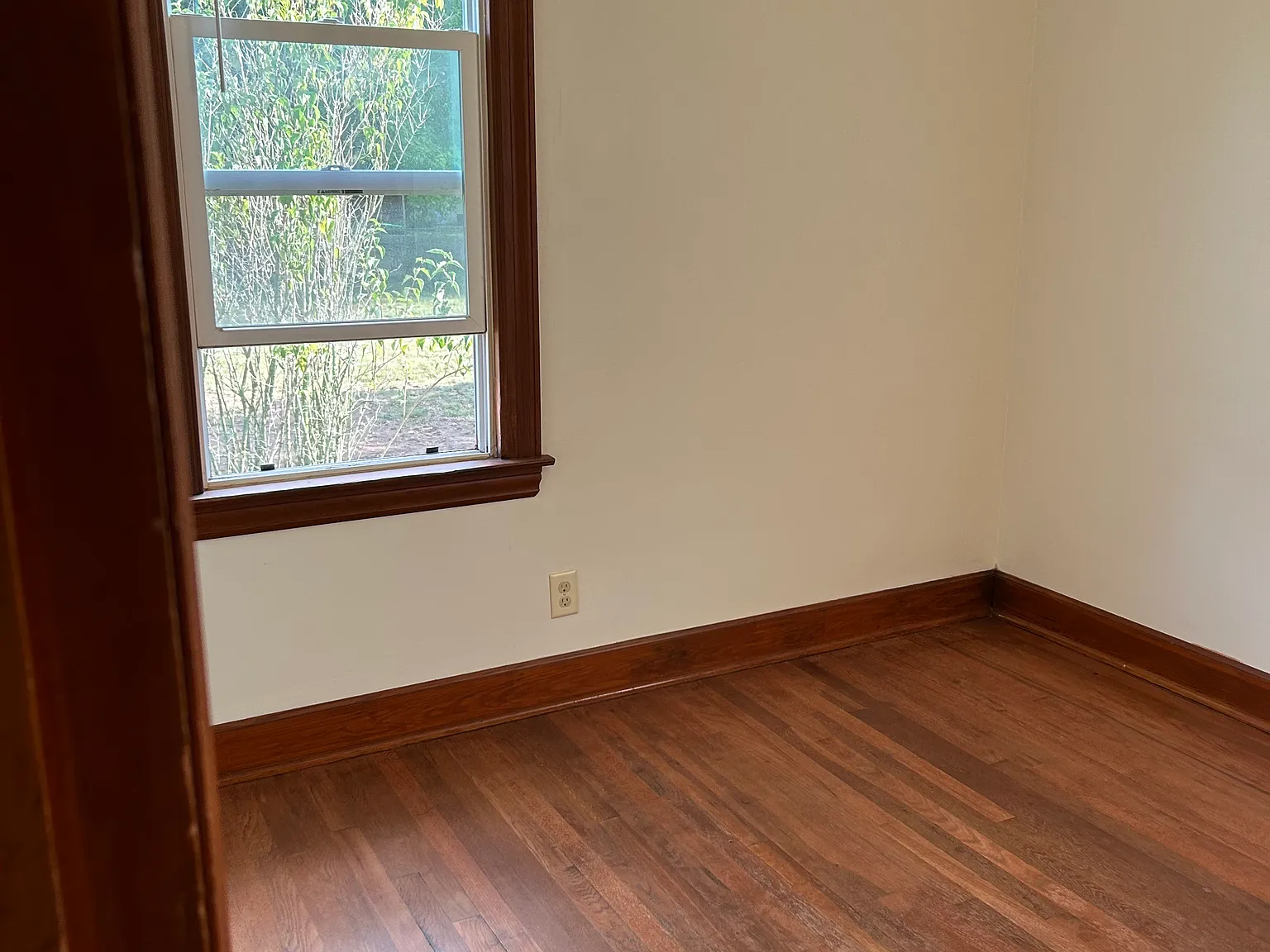 2 bed, 760 sqft, $1,200 — Photo 3