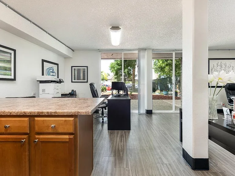Beacon House — Photo 20