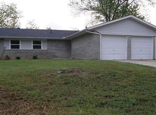 1628 Farmington Ave, Norman, OK 73072