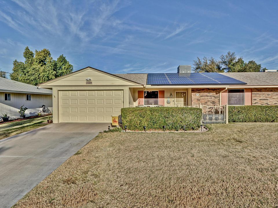 1st image of 10412 W Kingswood Cir