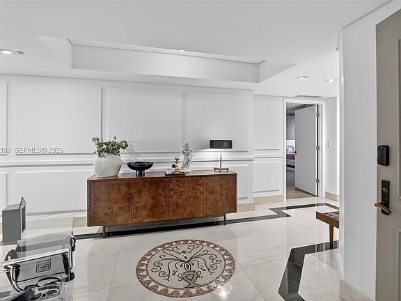 3rd image of 7000 Island Blvd APT 1109