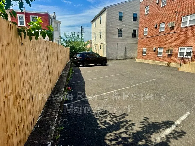 9513 Hoff St #9 — Photo 18