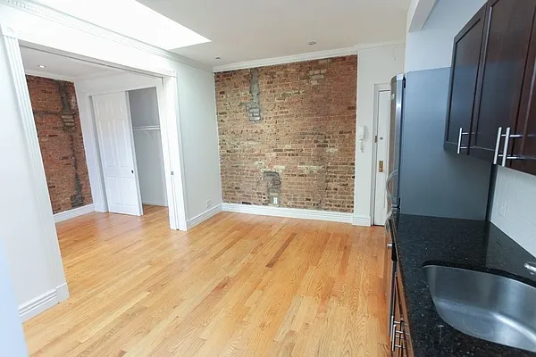 Rented by Keller Williams NYC | media 3