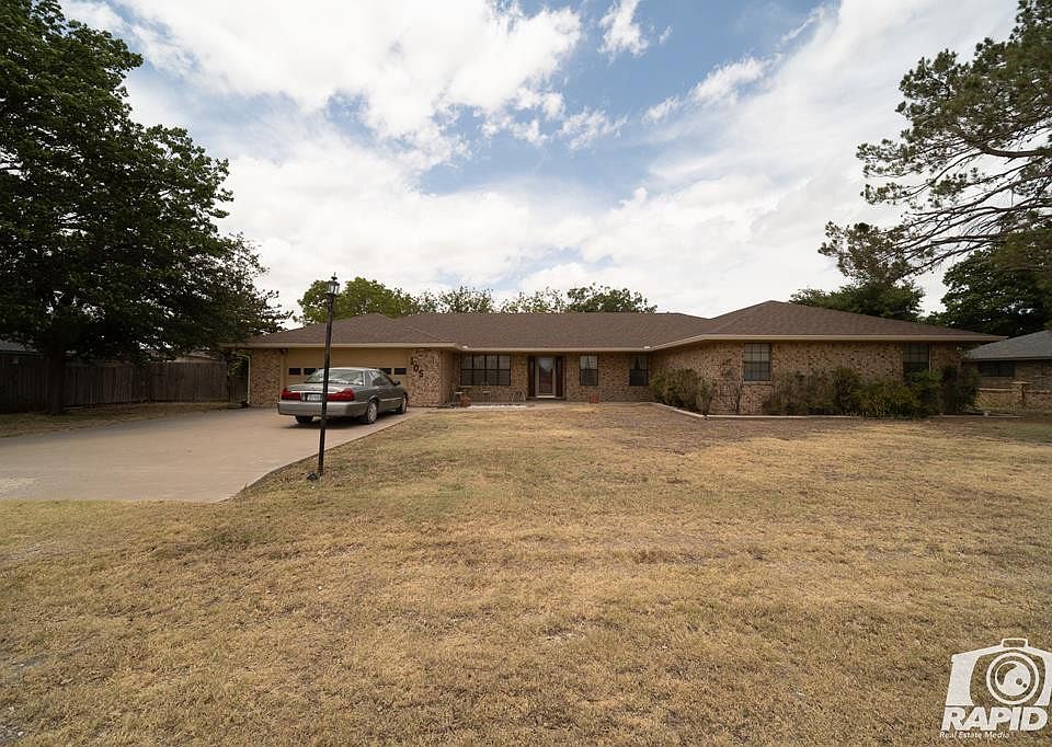 1st image of 105 Honeysuckle Ave