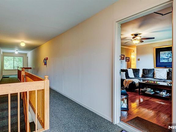 3rd image of 314 Federal Hill Rd #314