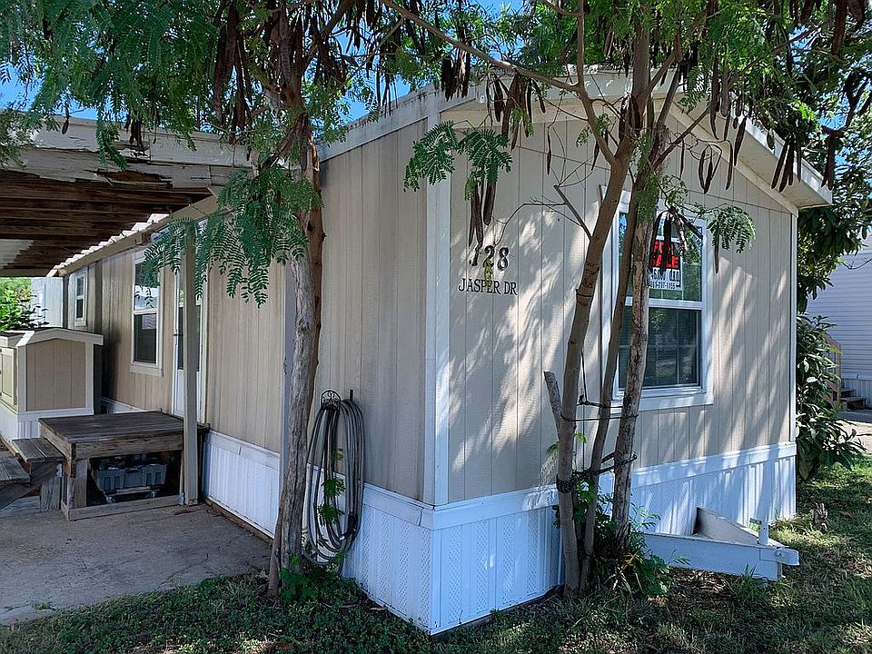 1st image of 128 Jasper Dr