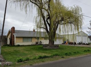 17421 E Boone Ave, Greenacres, WA 99016