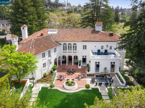 395 Hampton Rd, Piedmont, CA 94611