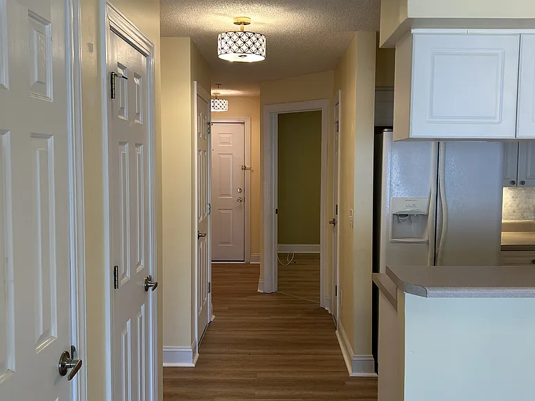 627 Woodmoor Dr #302-1 — Photo 7