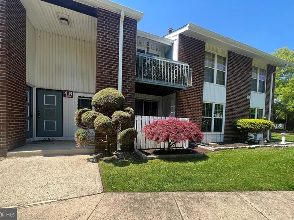 275 Green St APT 4N3, Beverly, NJ 08010