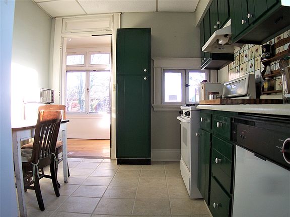 4th image of 3418 Cornell Pl