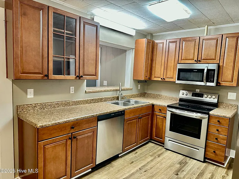 4320 State Highway 73 — Photo 16