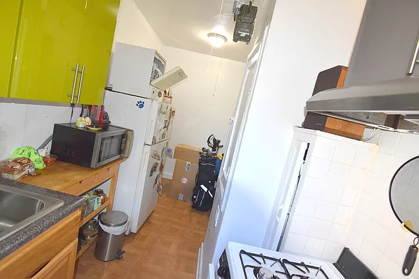 Rented by Manhattan Spaces | media 10