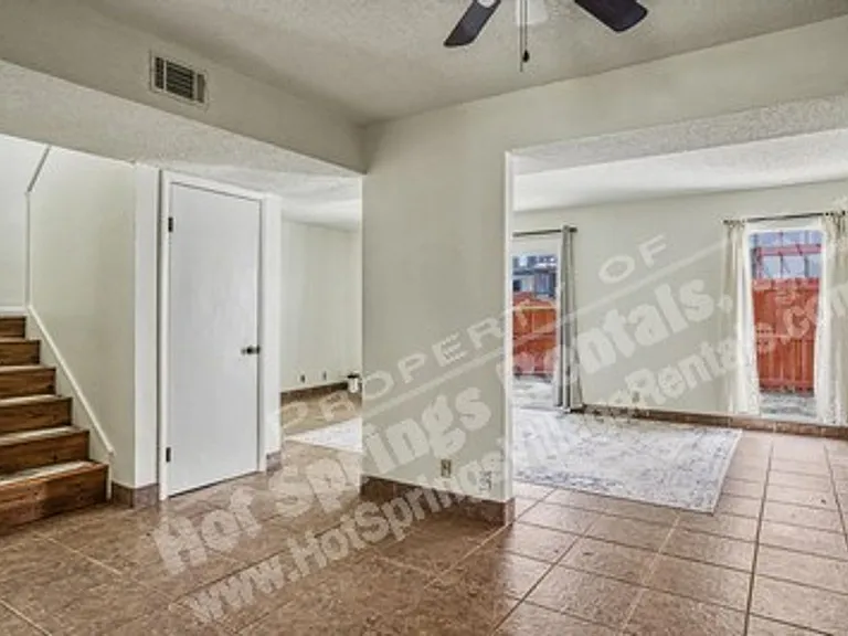 120 Emperado Way — Photo 6