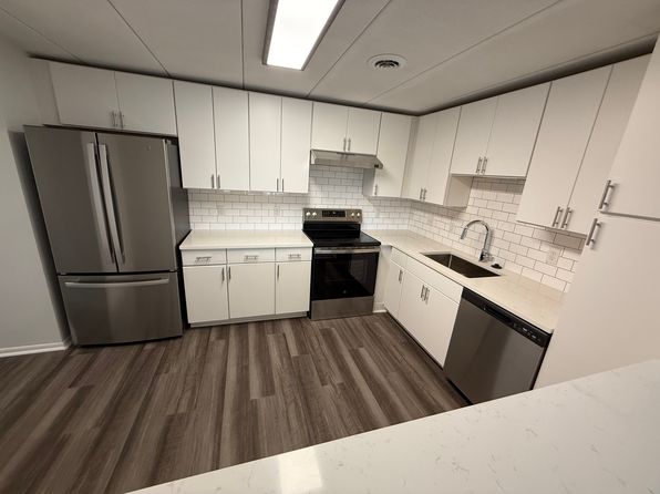 (undisclosed Address)