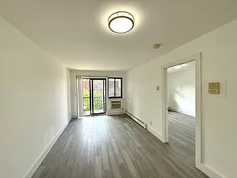 85-15 60 Road