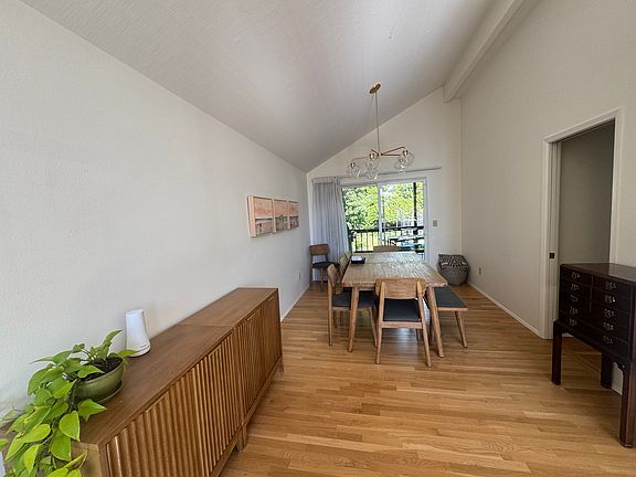 5th image of 12244 4th Ave NW