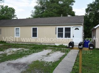 205 1/2 S 6th St, Edwardsville, KS 66111
