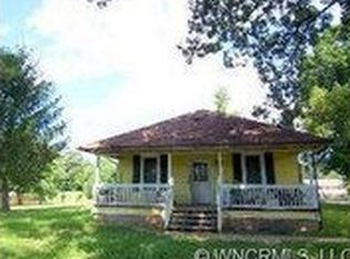 610 Glover St, Hendersonville, NC 28792