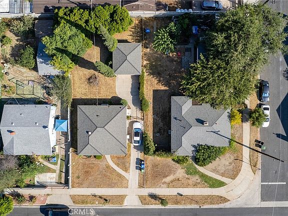 4th image of 14005 Victory Blvd Lot 11