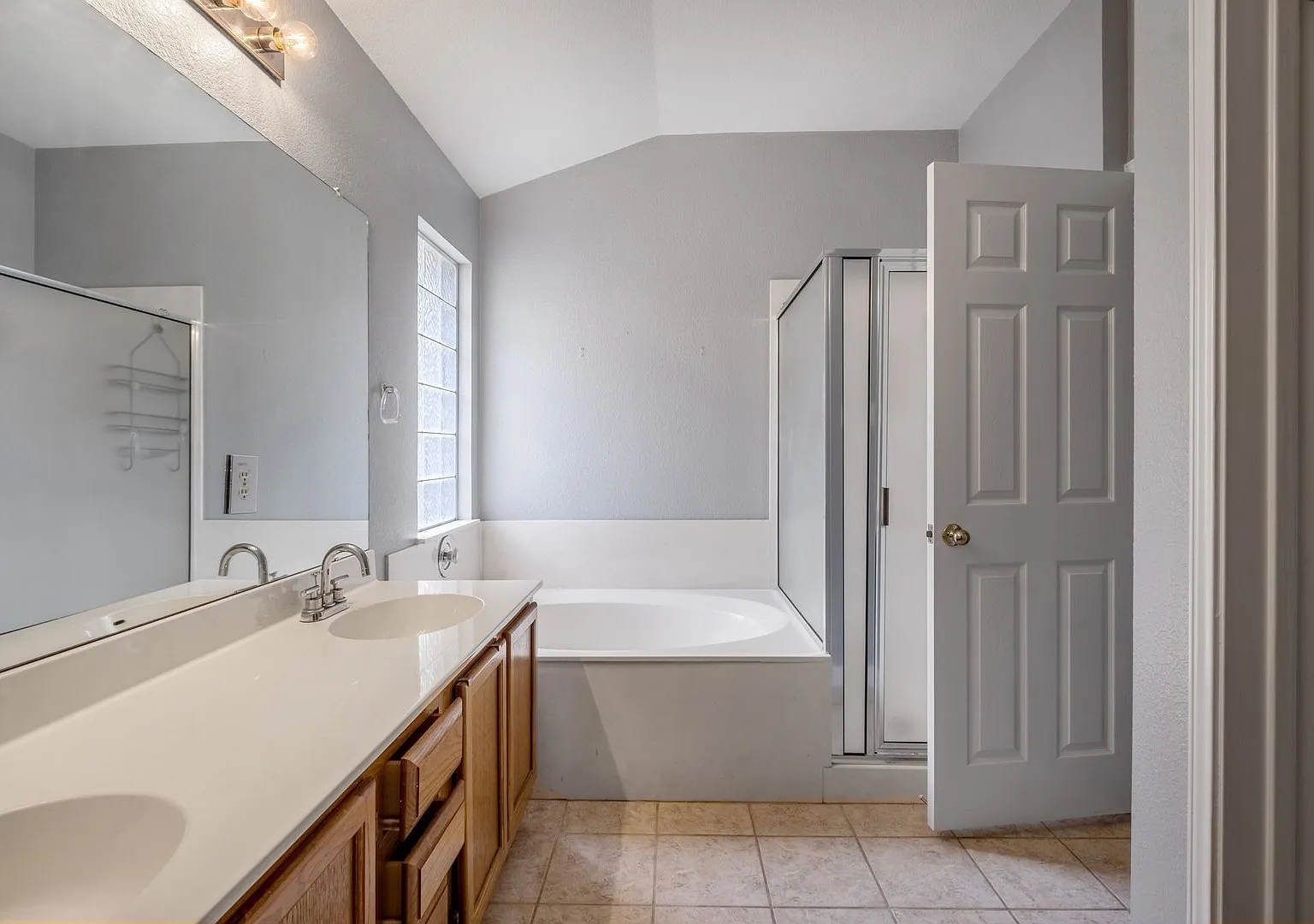 Imagine Coming Home to Comfort, Convenience & Style in North Austin! — Photo 1