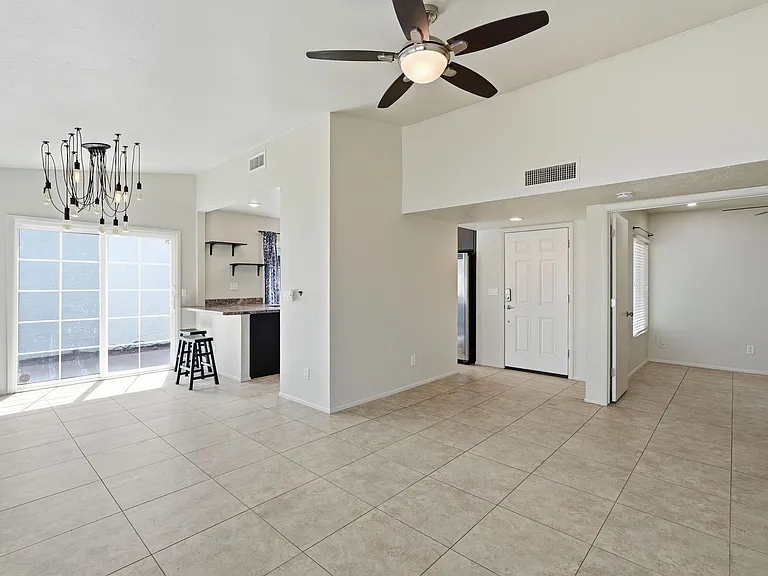 14837 N 25th Dr #15 — Photo 6