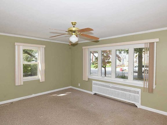 2nd image of 54 Corwin Ave