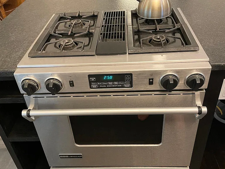 Jenn-Air range