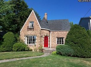 1379 Sheffield Rd, Cleveland, OH 44121