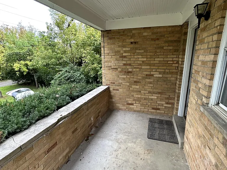3601 Old Red Bank Rd — Photo 2