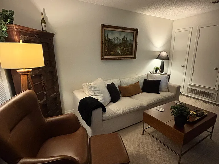 3700 Washburn Ave #D — Photo 4