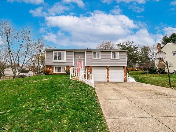 2nd image of 4407 Sunnyview Dr