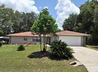 8101 N Duval Dr, Citrus Springs, FL 34434