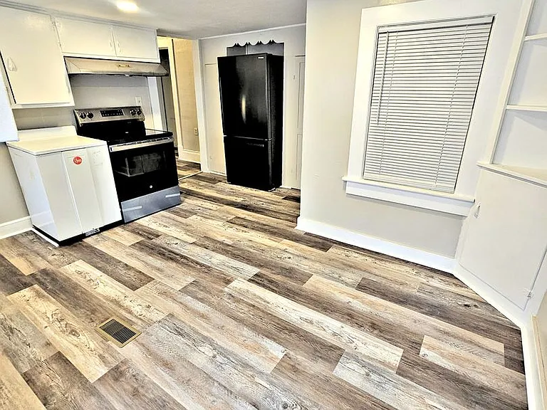 414 5th Ave SW — Photo 7