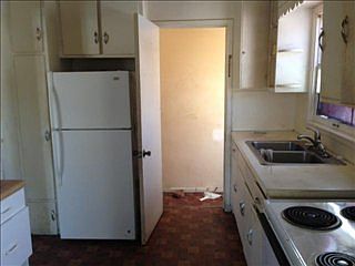 5th image of 424 Maywood Ave