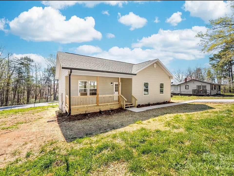 503 Ed Wilson Rd