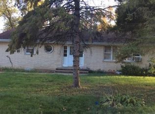 38947 90th St, Burlington, WI 53105