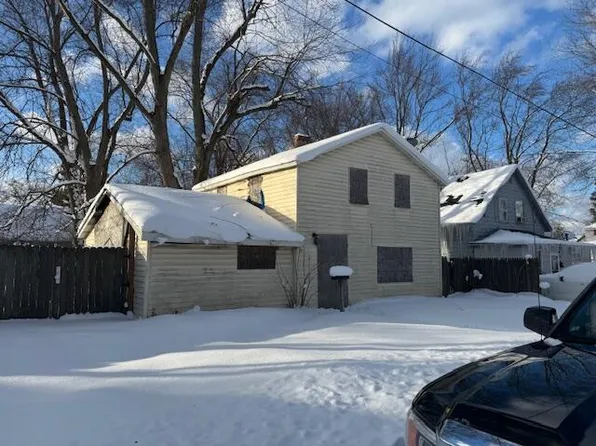 515 S Union St, Hart, MI 49420