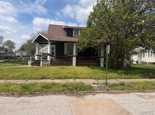 1301 N Charles St, Belleville, IL 62221
