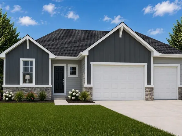17819 Green Rd, Gardner, KS 66030