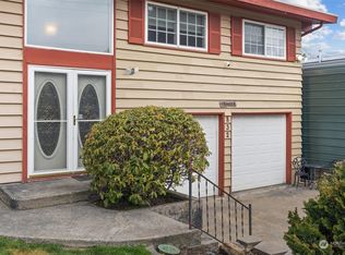 832 S 116th St, Burien, WA 98168