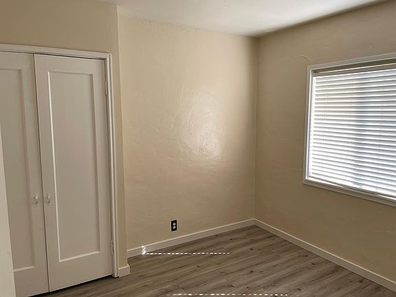 5th image of 4020 Miller Way