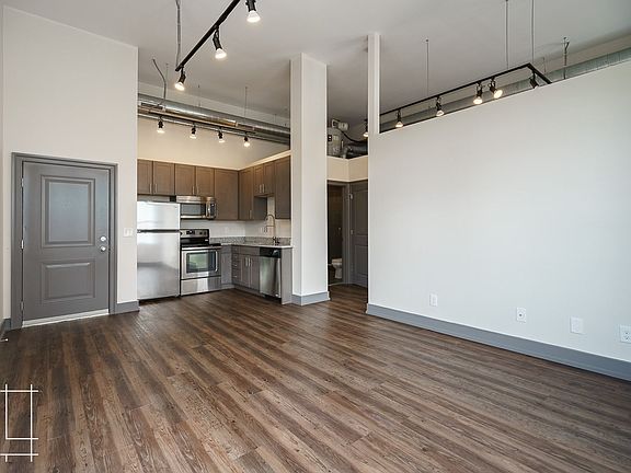 5th image of 1452 Indianola Ave #1448