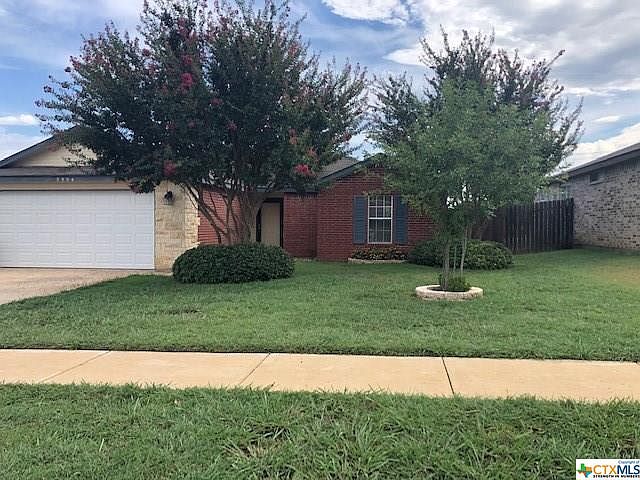 1st image of 3504 Viewcrest Dr