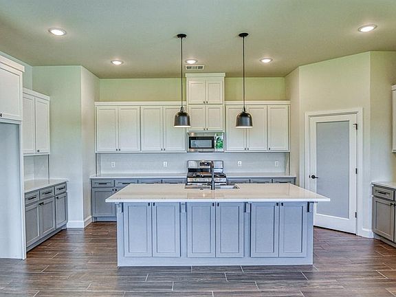 3rd image of 2313 Alameda Park Dr