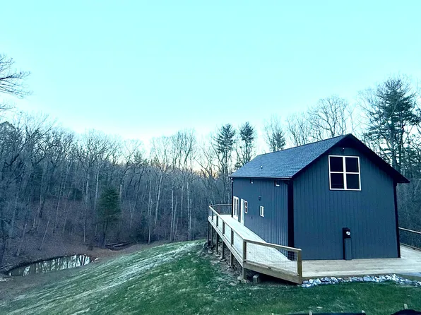 550 Bear Gap Rd, Clarkesville, GA 30523