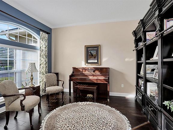 5th image of 4267 Summerton Oaks Cir