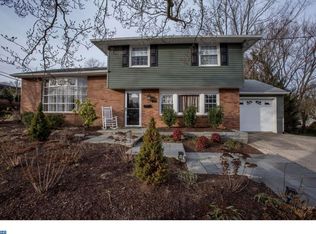 101 Lees Ln, Oaklyn, NJ 08107