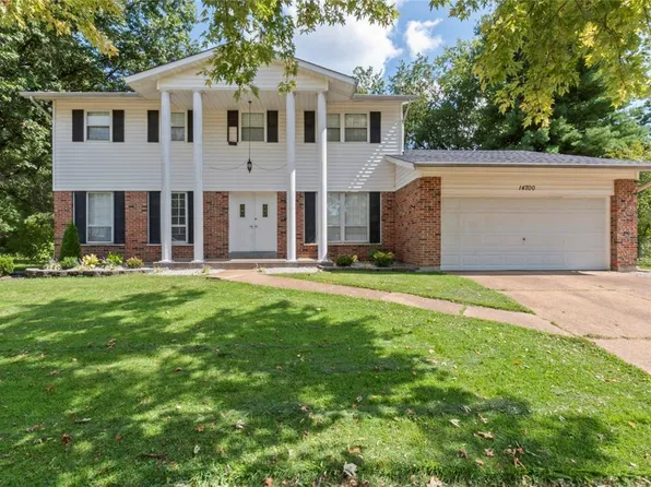 14700 Airelle Ct, Florissant, MO 63034