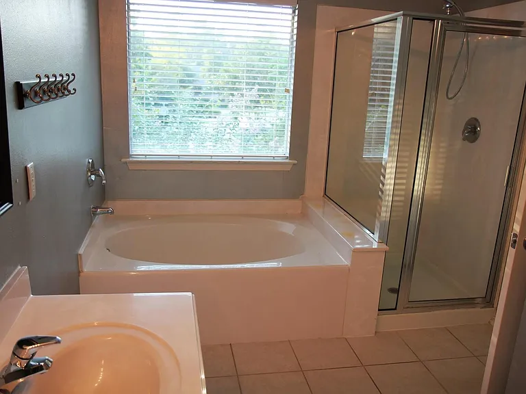 142 N Camellia Grove Cir — Photo 28